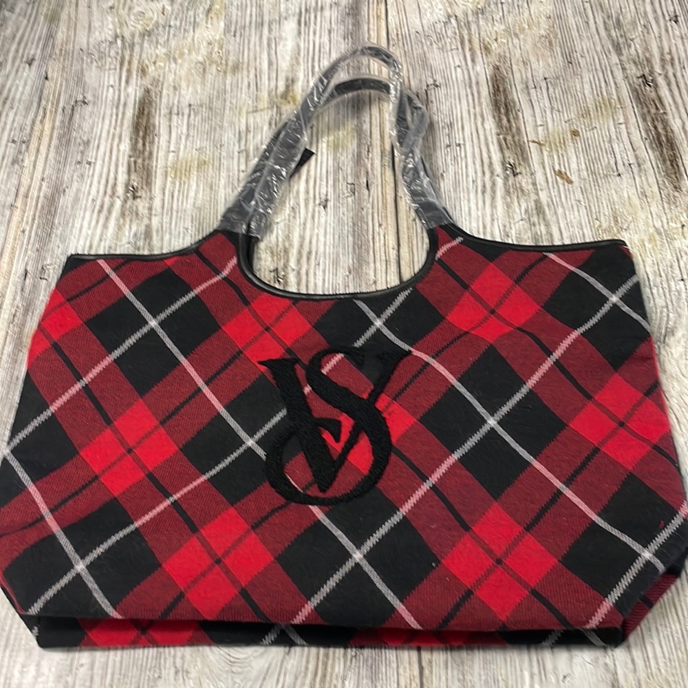 NWT Victoria's Secret Women's Red Flannel Plaid Weekender Tote Bag